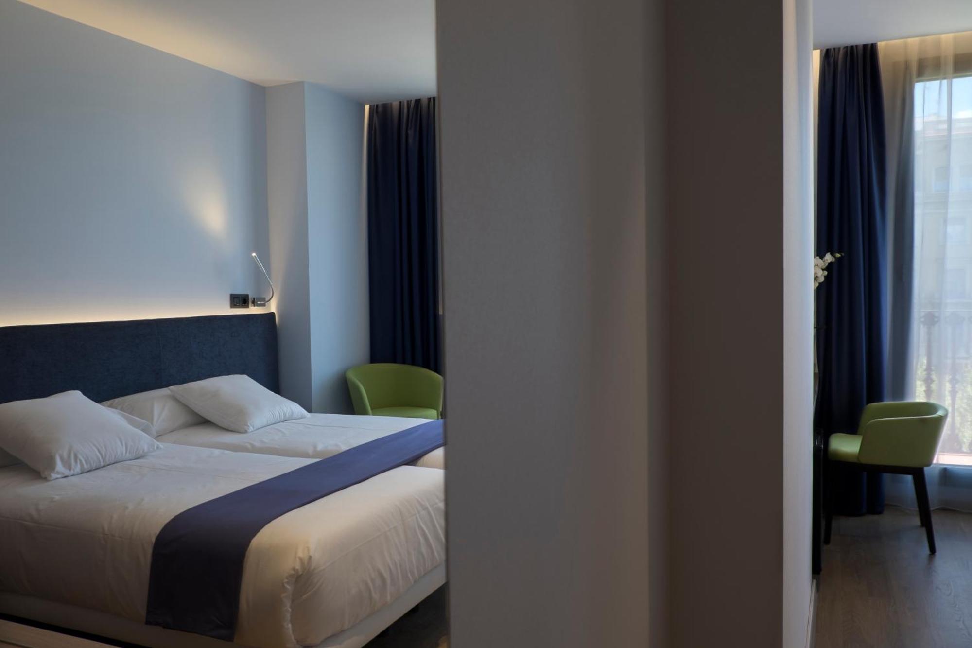 Chi Hotel Barcelona Bagian luar foto