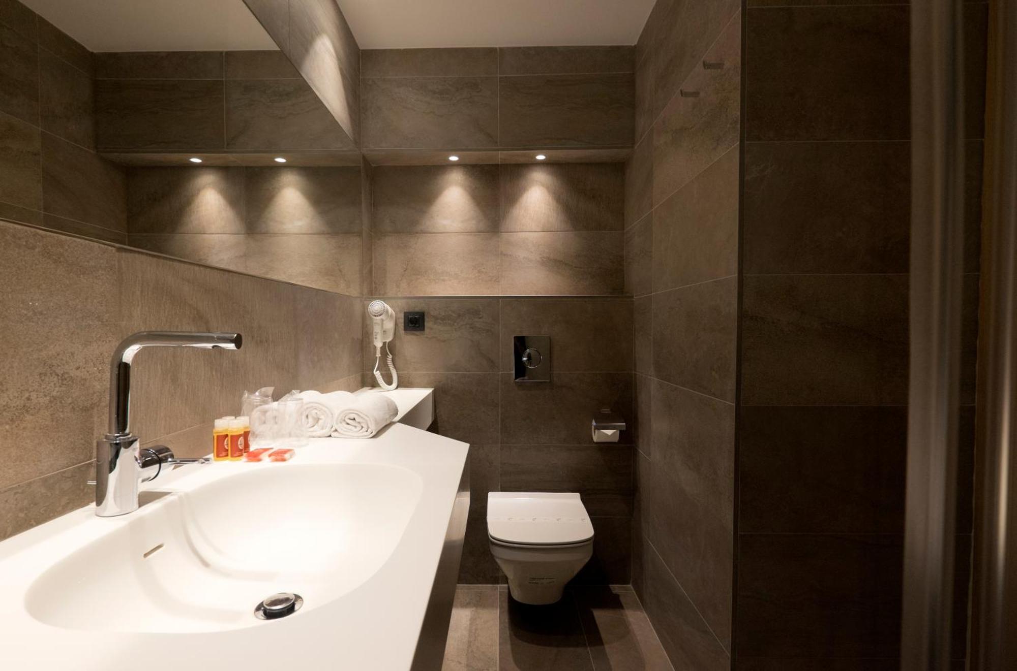 Chi Hotel Barcelona Bagian luar foto
