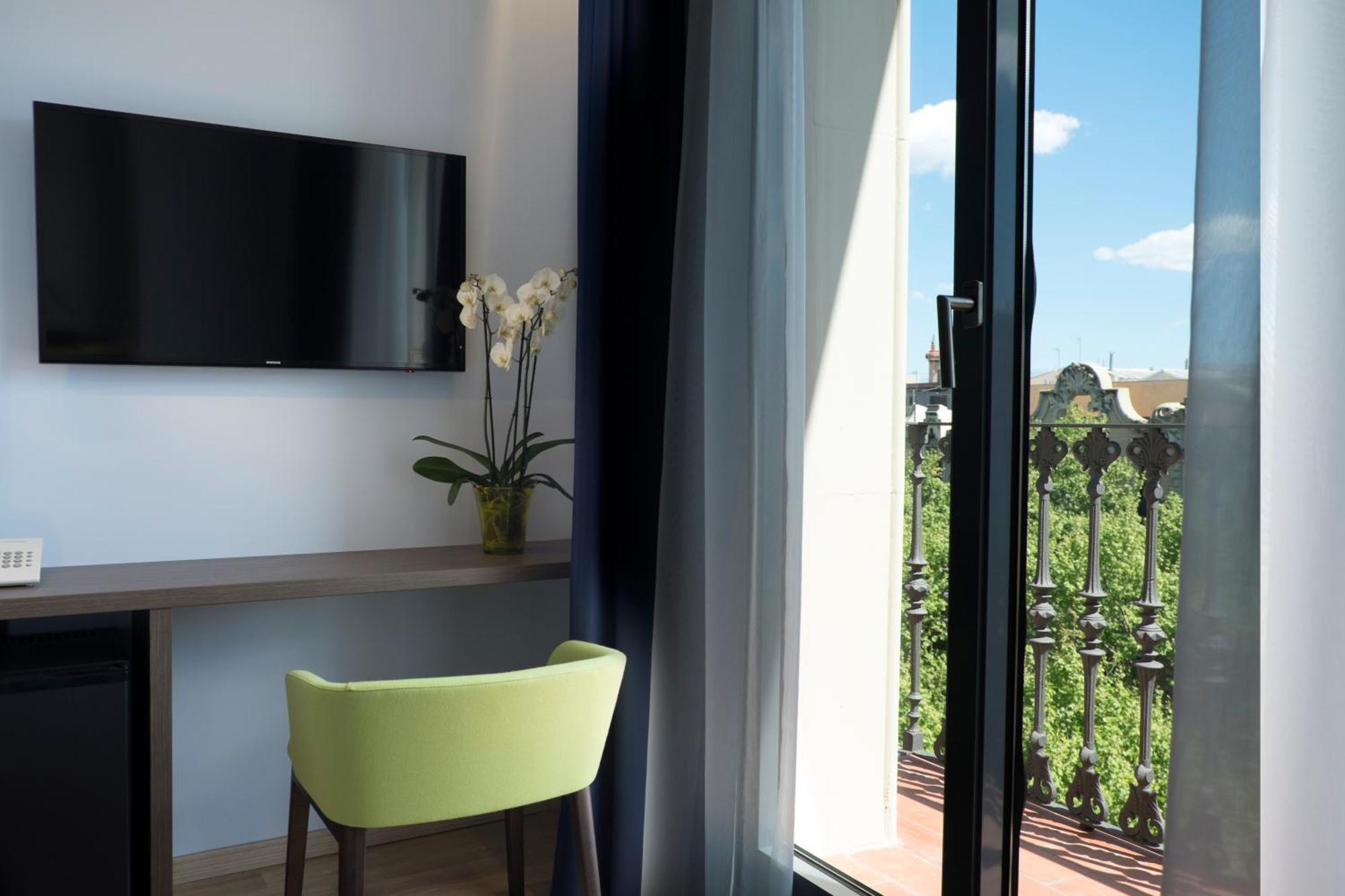Chi Hotel Barcelona Bagian luar foto