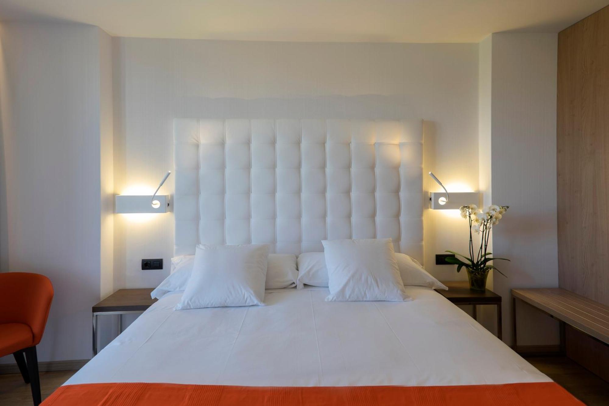 Chi Hotel Barcelona Bagian luar foto