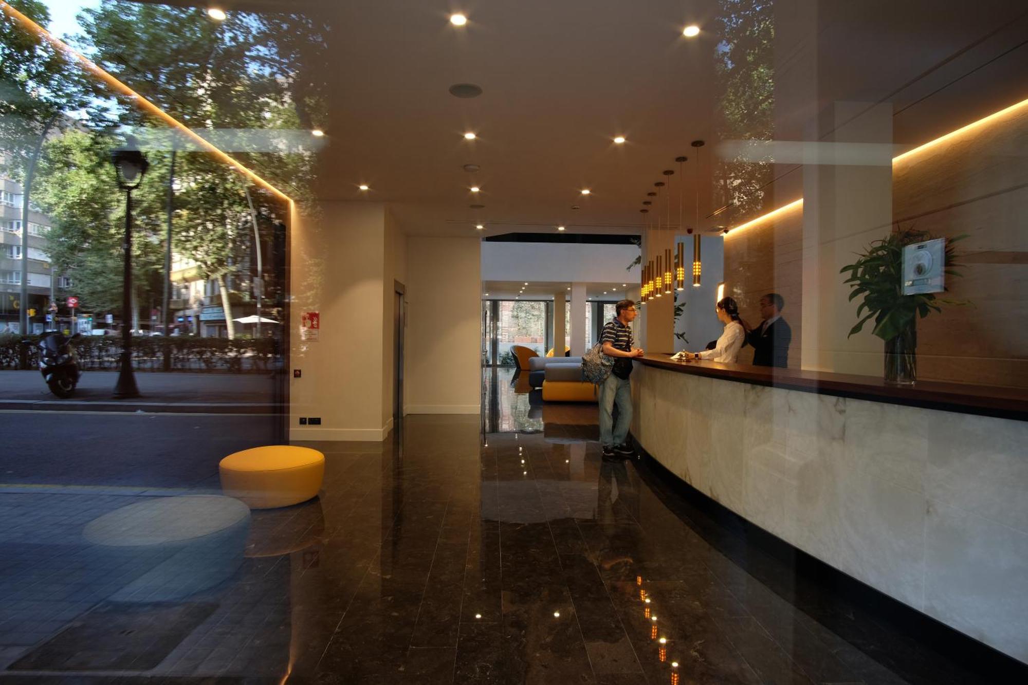 Chi Hotel Barcelona Bagian luar foto