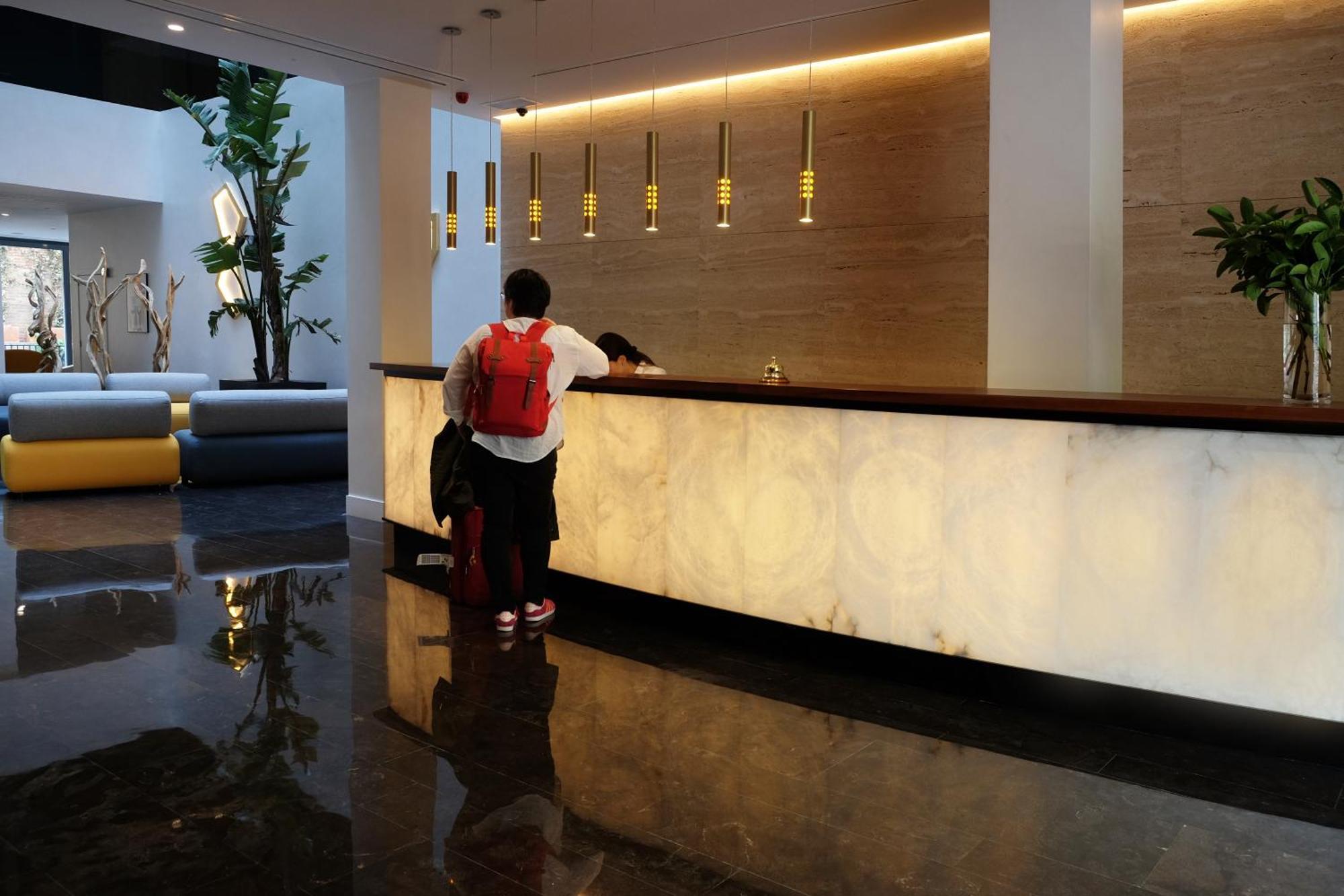 Chi Hotel Barcelona Bagian luar foto