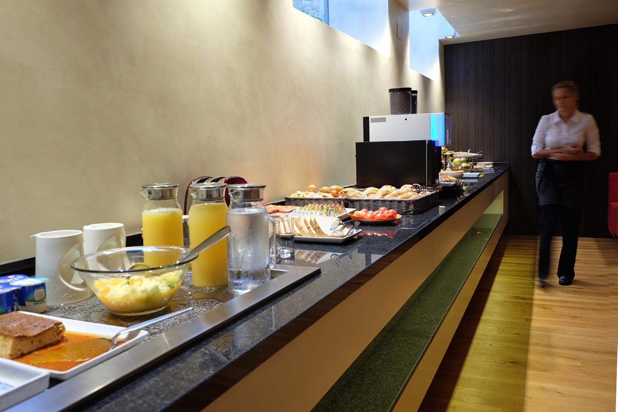 Chi Hotel Barcelona Bagian luar foto